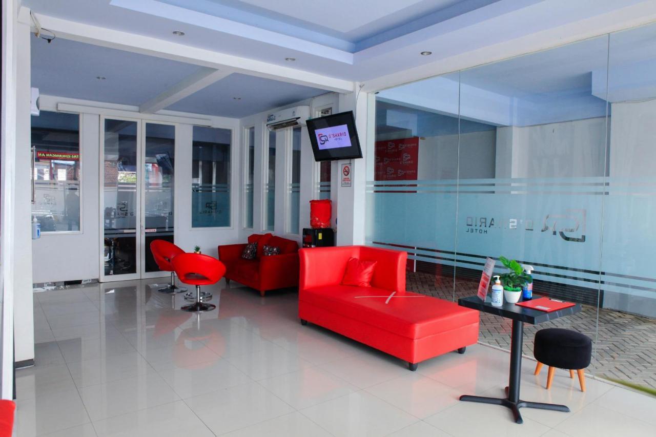 D'Shario Hotel Kepanjen 玛琅 外观 照片